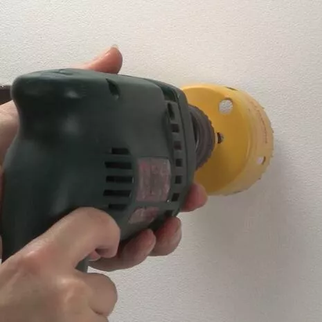 perceuse scie cloche